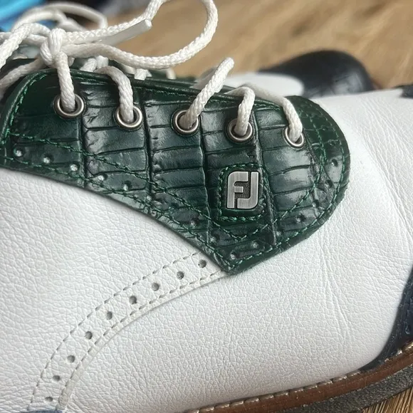 FOOTJOY women’s CUSTOMIZED “MY JOY”premiere series Masters blue/greenCROC,size 9