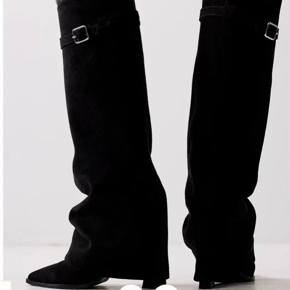 Free People Black Suede Boots size 7