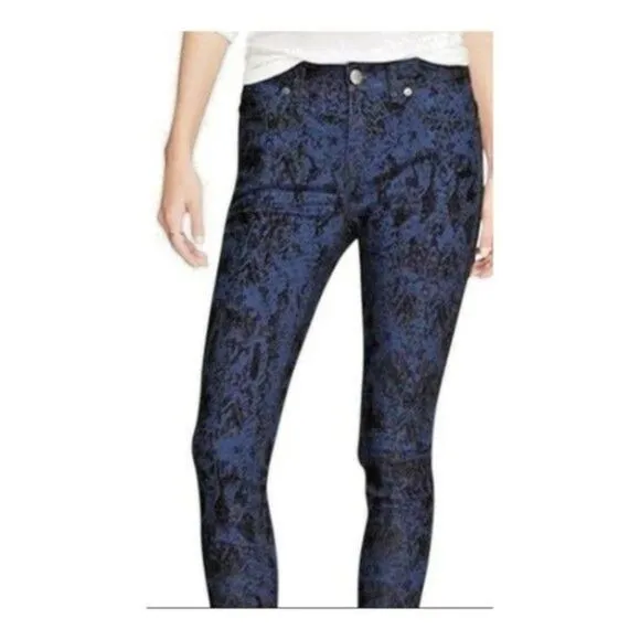 Free People Brocade Flocked Skinny Indigo Blue Floral Jeans Size 24