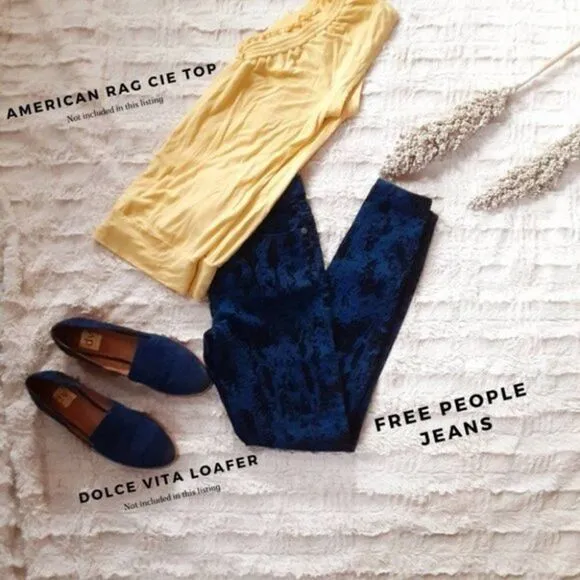 Free People Brocade Flocked Skinny Indigo Blue Floral Jeans Size 24