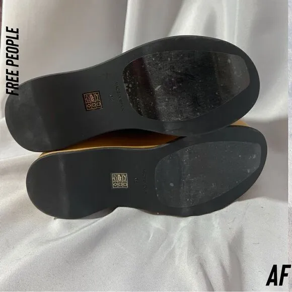 FREE PEOPLE GABRIELA CLOG NEW SIZE 38 BLACK PATENT LEATHER