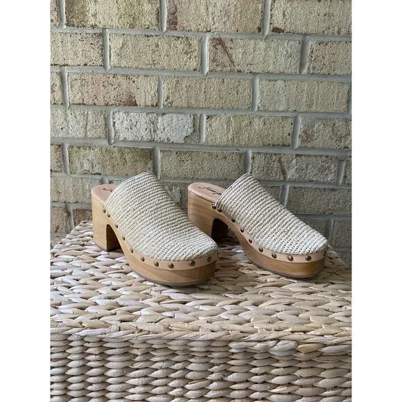 Free People Shoes Claudia Crochet Clog Tan Weave Chunky EU 40 US Women’s 9 EUC