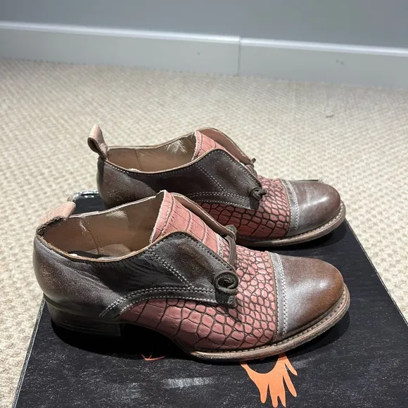 Freebird Mabel sz 7 Euc
