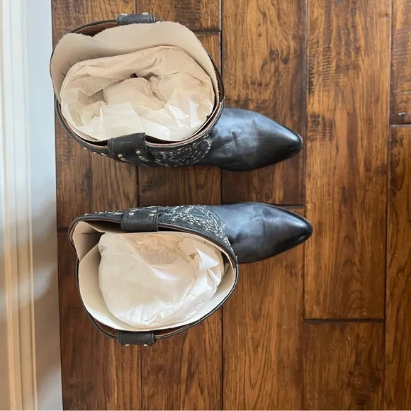 Frye Billy Stud Black Leather Cowboy Boots