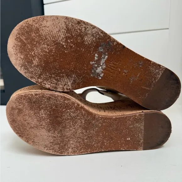 Frye Caramel Cream Dahlia Rivet Wedge Platform Sandals Size 37 (US 6.5-7)