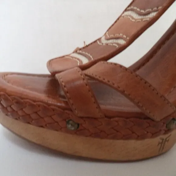 FRYE Dara Leather wooden heels sandals brown platform Embroidered Size Sz 10