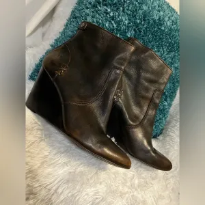 Frye Regina wedge booties