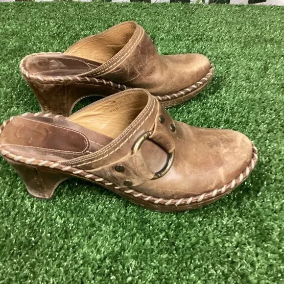 Frye Tan Leather Wedge Slides 9M
