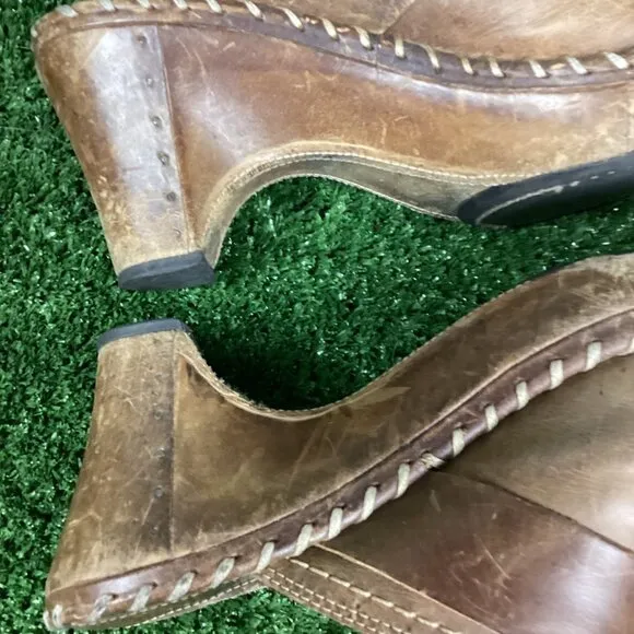 Frye Tan Leather Wedge Slides 9M
