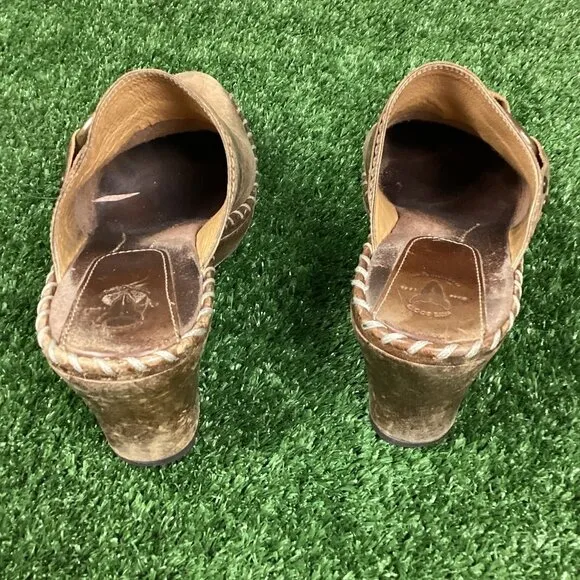 Frye Tan Leather Wedge Slides 9M