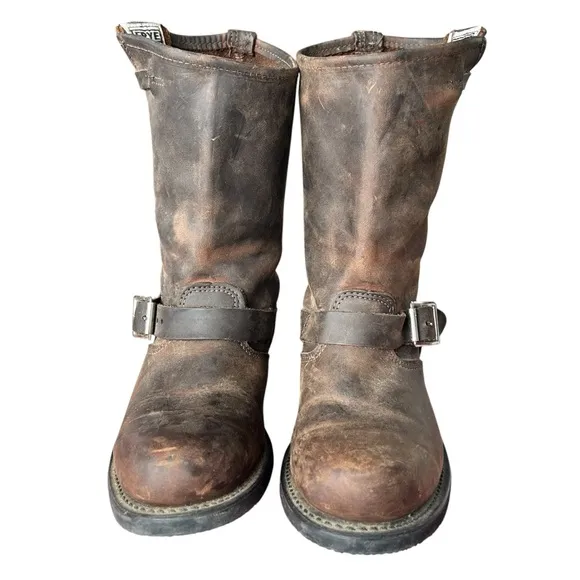 Frye Women's Engineer 8.5 Boots