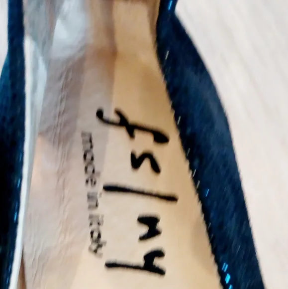 FSNY FS / NY Italy Black Leather Low Heel 3/4&quot; Wedge Shoes  Women's Size 6.5 EUC