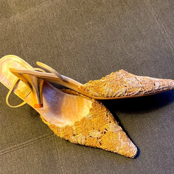 Gino Vaello Designer Shoes Size 10