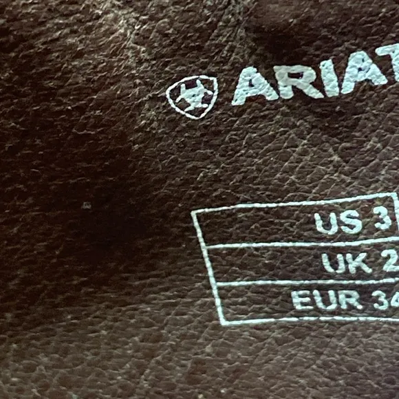 Girls Ariat Boots SZ 3