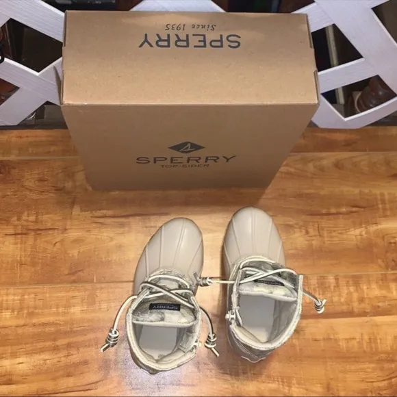 Girls Sperry saltwater duck boots