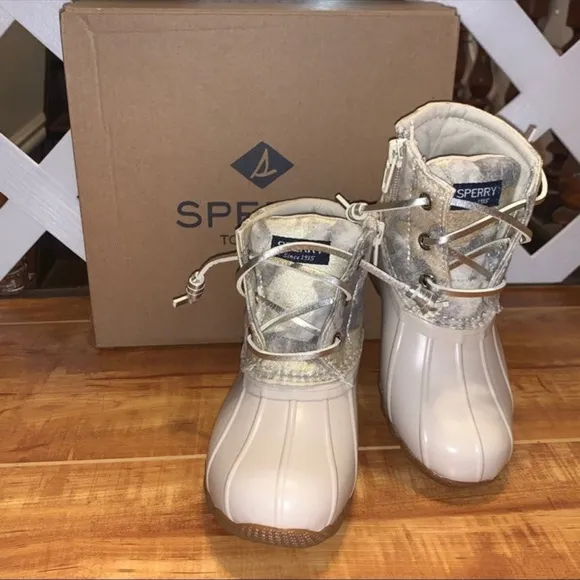Girls Sperry saltwater duck boots