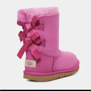 Girls UGG Bailey Bow Pink Boots Sz 8