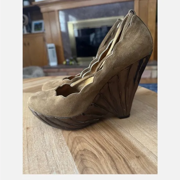 Giuseppe Zanotti Brown and Green Wedges with Artistic Flair