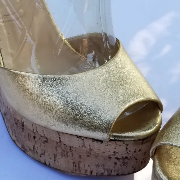 Giuseppe Zanotti Metallic Gold platform wedges heels strappy sandals