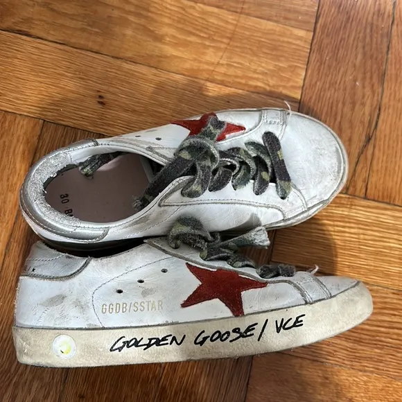 Golden goose kids low top camouflage lace sneakers size 30