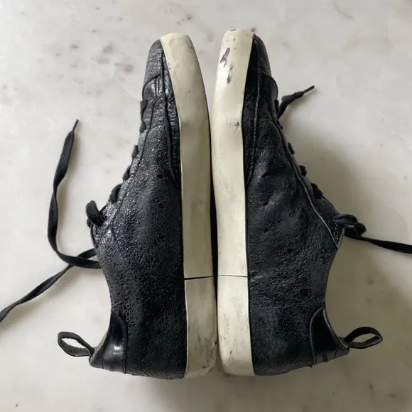 GOLDEN GOOSE Super-Star Black with White Star, Low Top Sneakers, Size 38