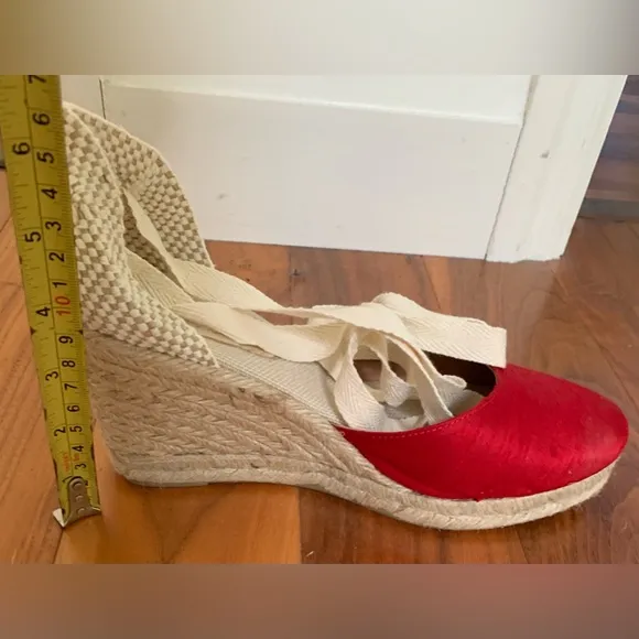 Gorgeous red silk espadrilles tie-up wedges Sandals shoes US size 10