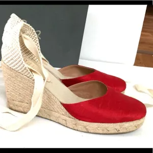Gorgeous red silk espadrilles tie-up wedges Sandals shoes US size 10