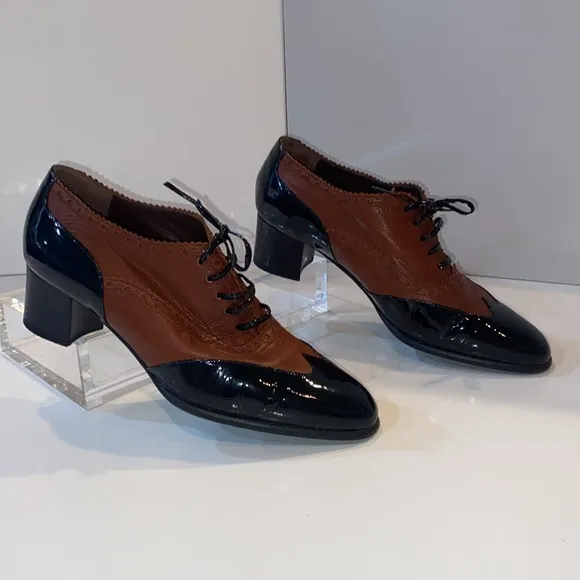 Granny Shoes: Black Patent Leather, Brown Leather Wing Tip Oxfords Italy 39 VGUC
