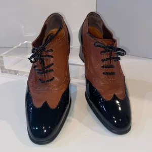 Granny Shoes: Black Patent Leather, Brown Leather Wing Tip Oxfords Italy 39 VGUC