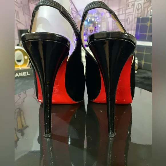 GUC🩷Christian Louboutin Slingback sandals.