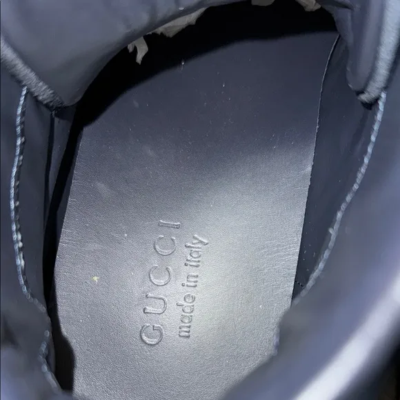 Gucci Men's Navy and Red High-Top Sneakers