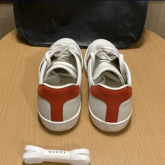 Gucci Men's White and Red Sneakers