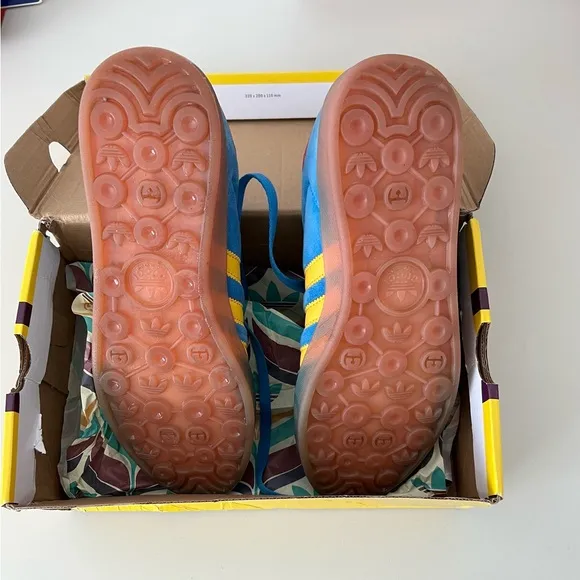 Gucci Style Men's Blue and Yellow Gazelle Sneakers
