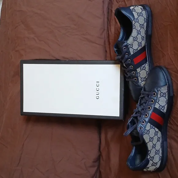 Gucci Supreme Sneakers