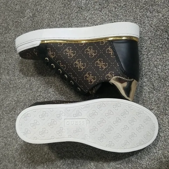 Guess Gw Flowurs Wedged Sneakers in Brown Multi 6M