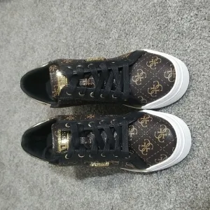 Guess Gw Flowurs Wedged Sneakers in Brown Multi 6M