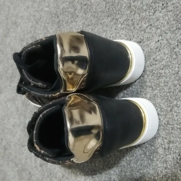 Guess Gw Flowurs Wedged Sneakers in Brown Multi 6M