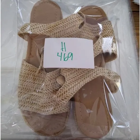 [H469] SHEIN Chic Beige Woven Platform Sandals, Size 8