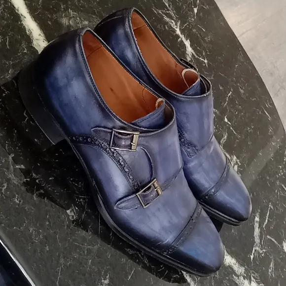 Handmade in Spain by Umber boutique, hand painted special dark blue and black