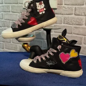 Hello Kitty Ralph Lauren Black Leather Hearts Rhinestones High Top Sneaks W8.5