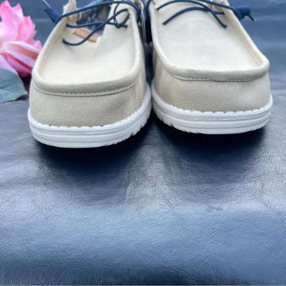 Hey Dude Men's Wally Funk Oasis size 13  color beige and blue  new