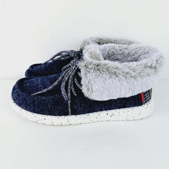 Hey Dude Women's SZ 6 Navy Brit