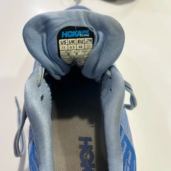 Hoka Bondi 6 Running Shoes