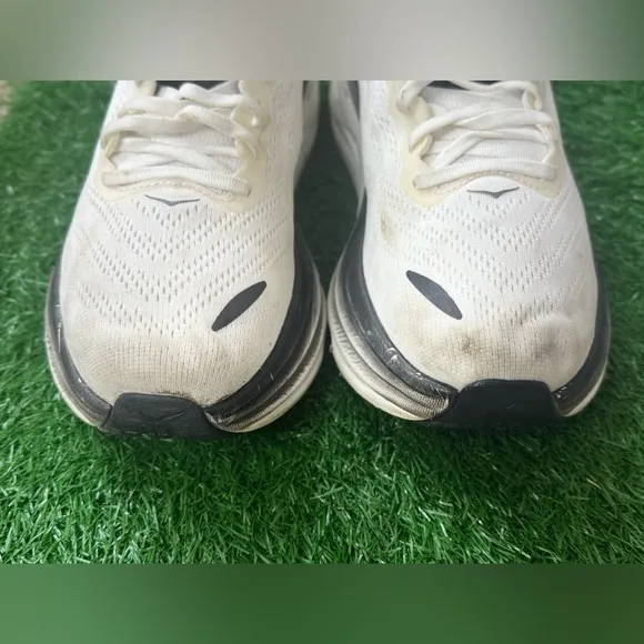 HOKA Men’s Bondi 8 White Running Shoes Size 11.5 D
