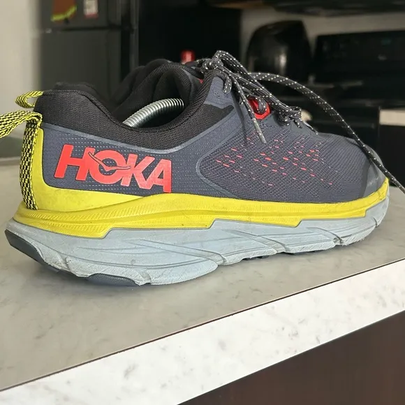 Hoka One One Challenger ATR6 1106510 OBGS Mens Running Shoes Sneakers size 12 2E