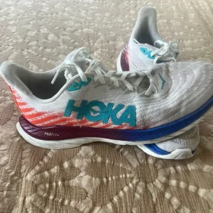 HOKA One One Mach 5 White and Blue Running Shoes