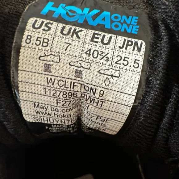 Hoka One One Women’s Clifton9 White/Black Running Shoes sz 8.5B