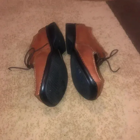 Hush puppies-brown lace up leather shoes