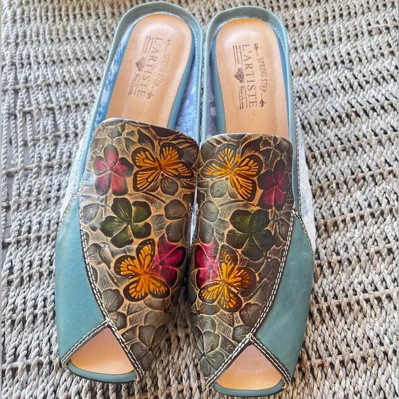 Imperfect floral mules multicolor peep-toe embroidered lace airy chunky heels