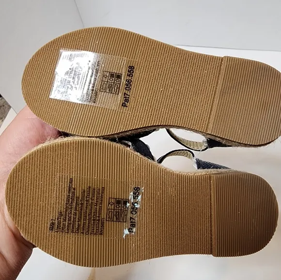 Janie And Jack Ric Rac Cross Strap Espadrilles. Red white blue. Size 7. New